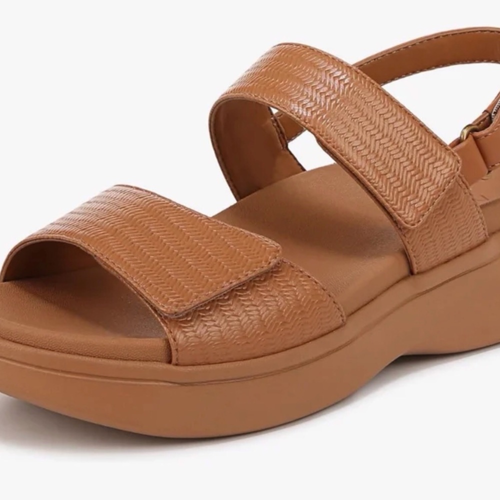 Vionic Tan Sandals for Women